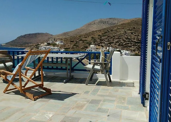 בית נופש Sikinos View Alopronia