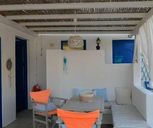 בית נופש Sikinos View Alopronia