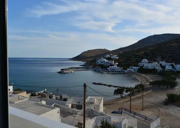 בית נופש Sikinos View